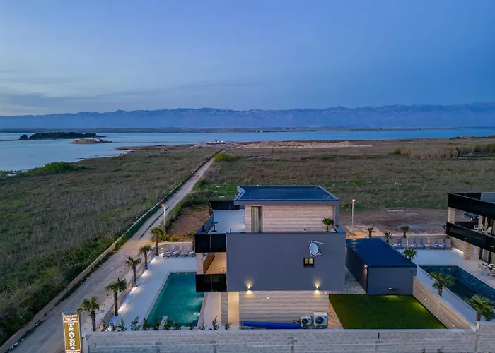 Crowonder Travera 2 With Heated Swimming Pool - Crowonder Luxury Rent Вилла