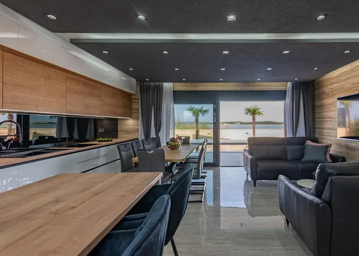 Crowonder Travera 2 With Heated Swimming Pool - Crowonder Luxury Rent Вилла