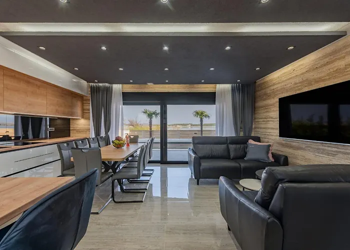 Вилла Crowonder Travera 2 With Heated Swimming Pool - Crowonder Luxury Rent Привлака